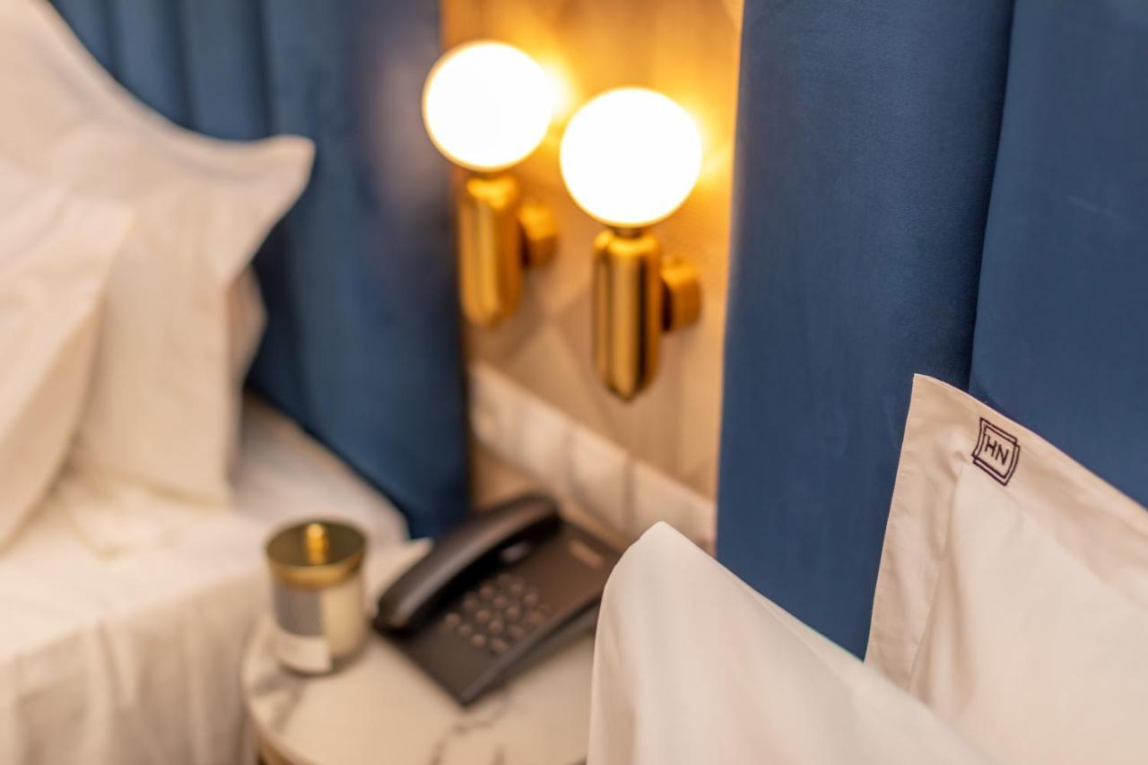 Newport Hotel Кутаиси Екстериор снимка